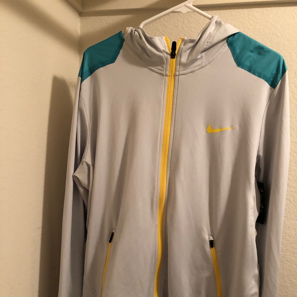 Kobe Bryant full zip NIKE dri fit new jacket MED